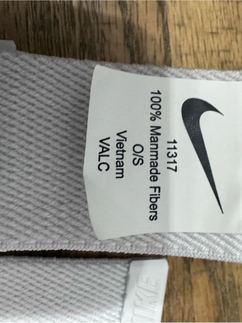 Nike White Webbing Belt with Silver-Tone Buckle and Swoosh